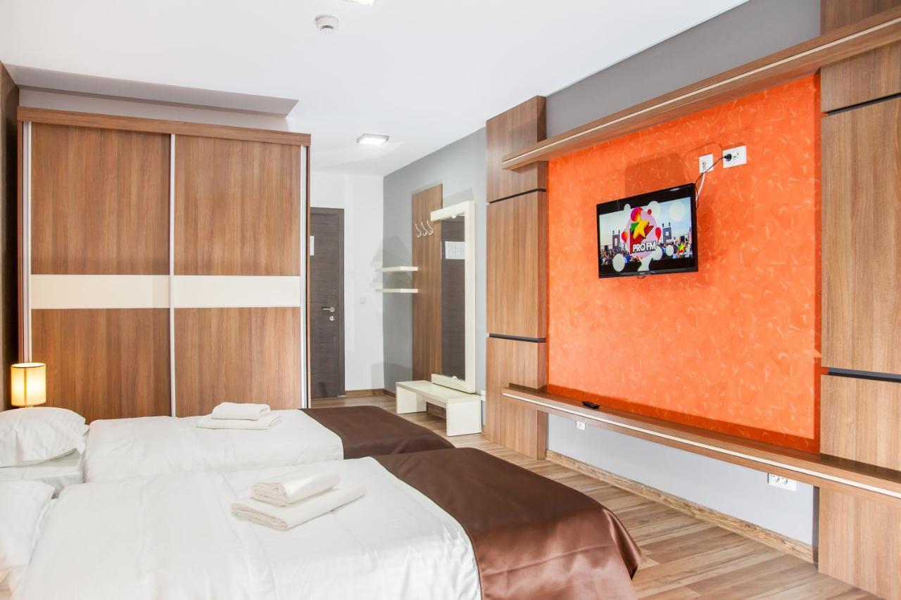 Hb Brilliant Hotel บราชอฟ ภายนอก รูปภาพ